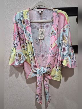 Easel Los Angeles Floral Patchwork Tie Front Kimono Size Small NWT